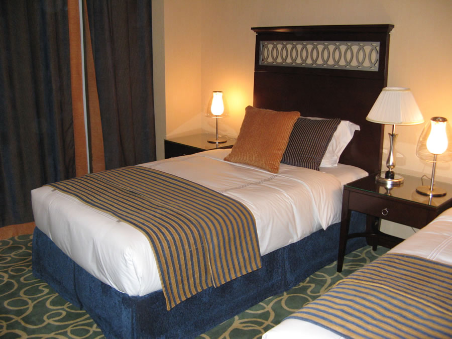 High quality custom hotel room furniture made by China hotel furniture manufacturer