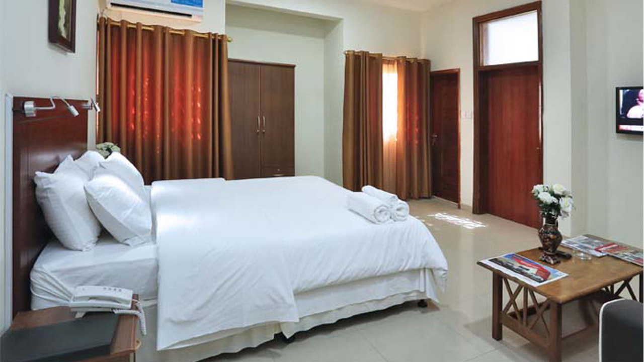 China high quality custom furniture company-interi furniture