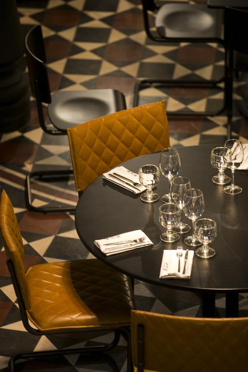 china high quality custom modern furniture manufacturer and supplier-interi furniture 