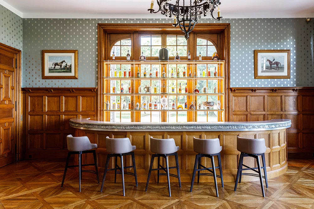 china high quality handmade home furniture and contract furniture company and factory